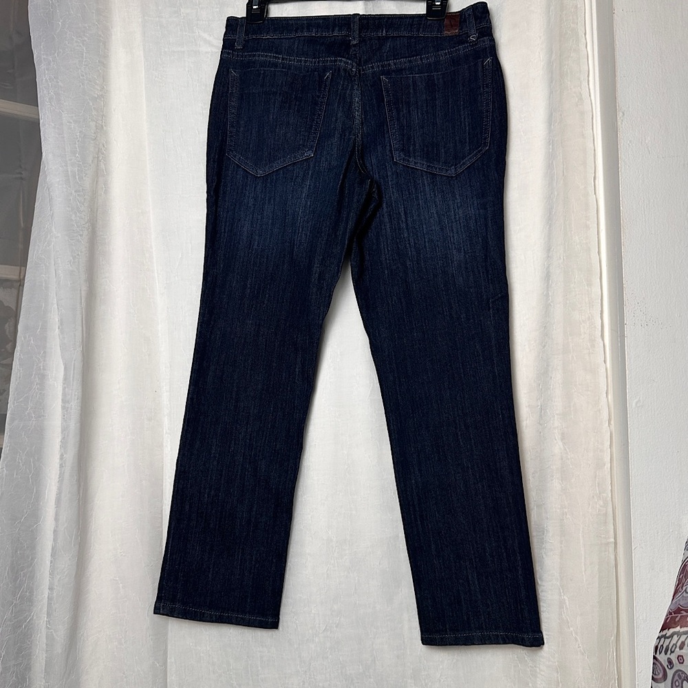 3/$20 💥 Simply‎ Vera Vera Wang High Rise Dark Wash Denim Cropped Jeans | 8P - Picture 3 of 12